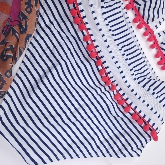 New Coco Ship Pink Tassled Blue White Striped 2pc Swimsuit sz 10 - Picture 4 of 8